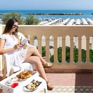 https://hotel-orizzonte-bellaria-igea-marina.emilia-romagnahotels.net